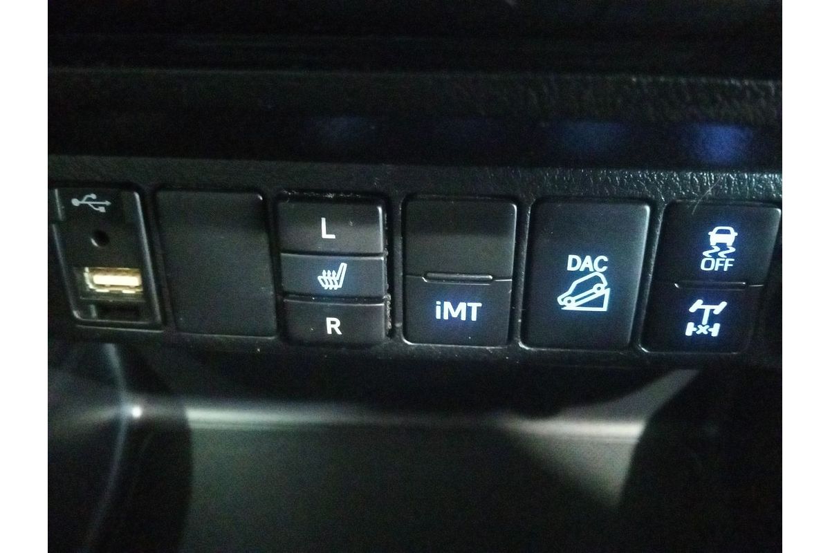 2021 Toyota Hilux SR5 GUN126R 4X4