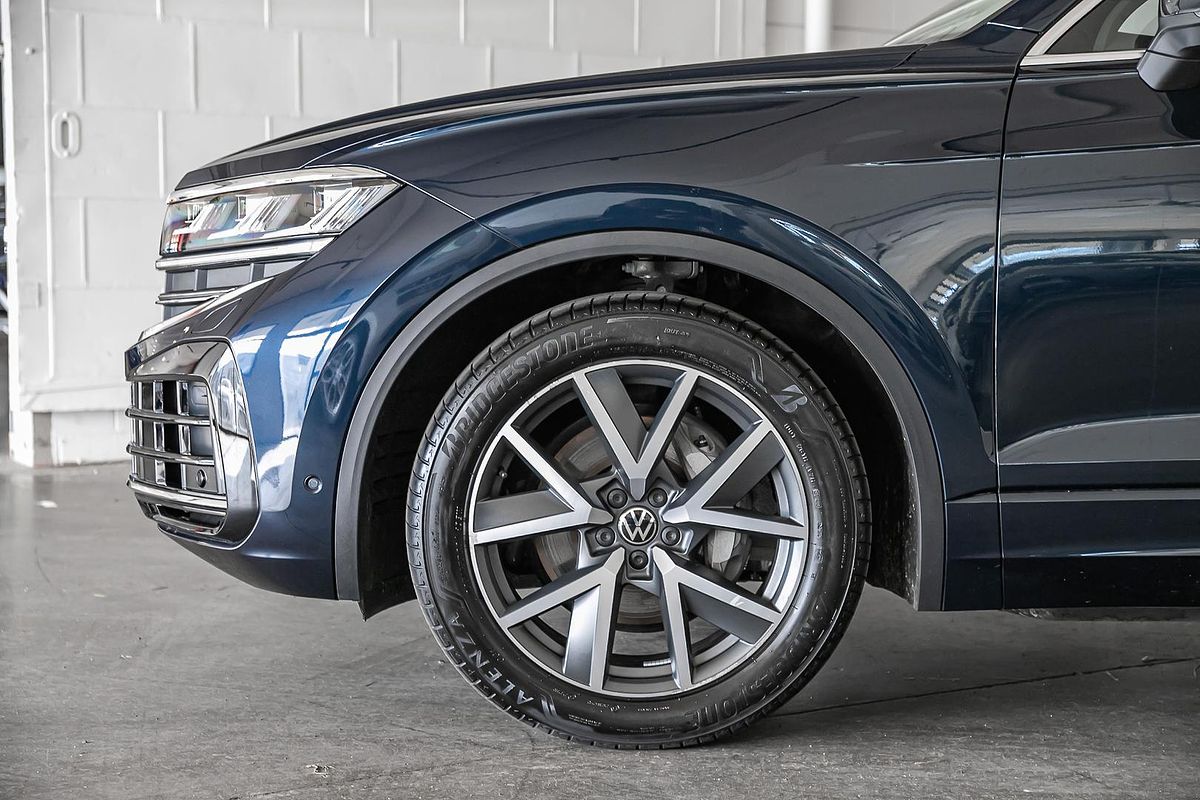 2024 Volkswagen Touareg 210TDI Elegance RC