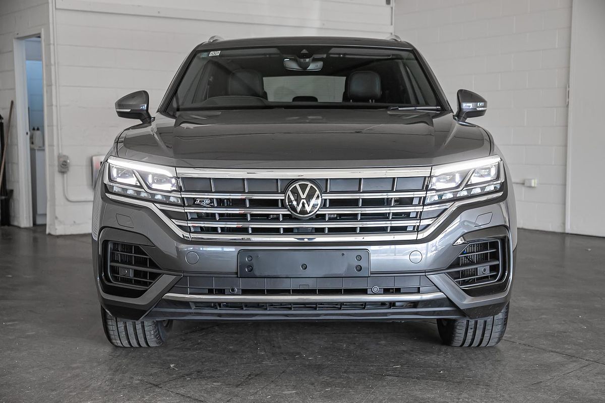 2023 Volkswagen Touareg 210TDI R-Line CR