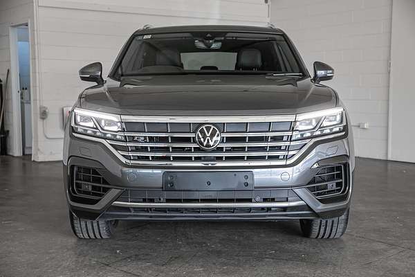 2023 Volkswagen Touareg 210TDI R-Line CR