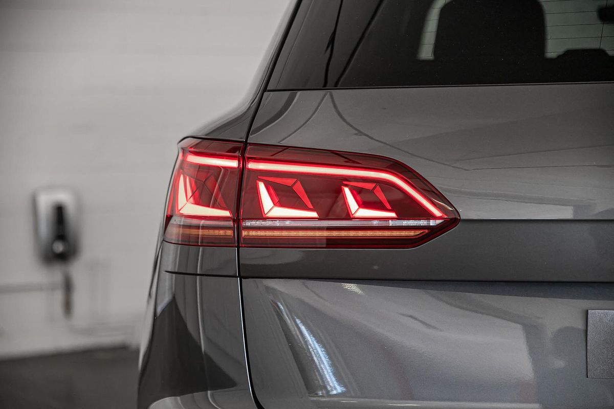 2023 Volkswagen Touareg 210TDI R-Line CR