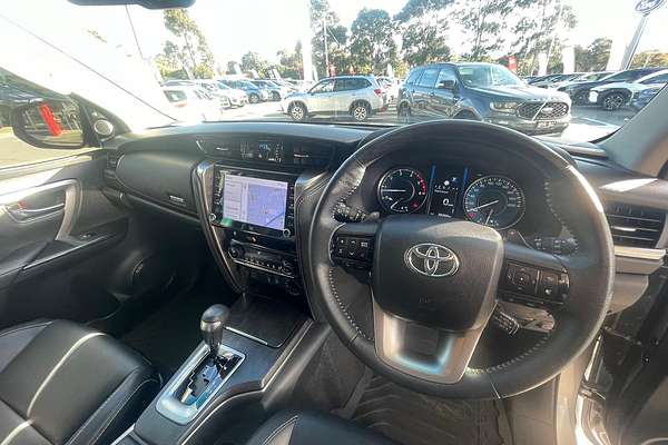 2023 Toyota Fortuner Crusade GUN156R