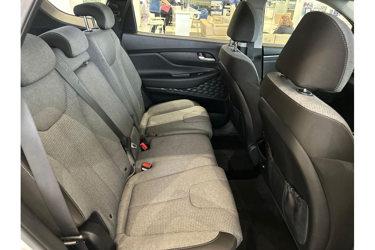 2023 Hyundai Santa Fe TM.V4