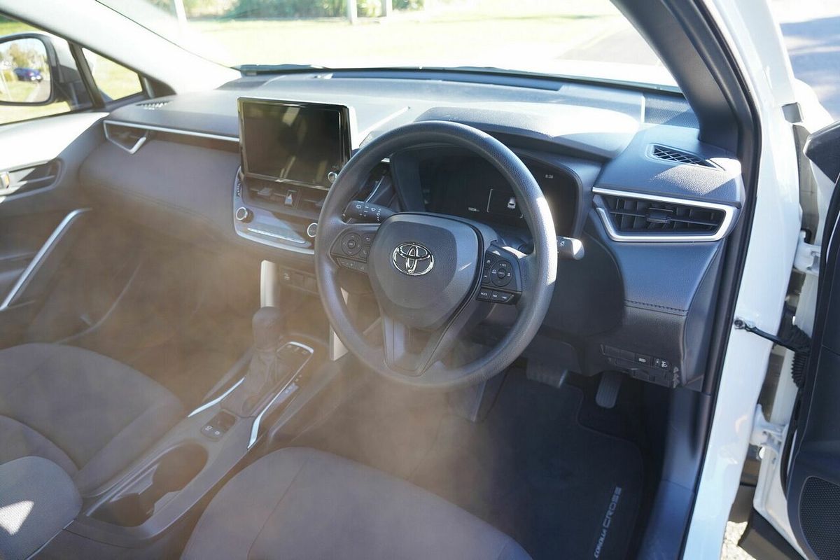 2023 Toyota Corolla Cross GX Mxga10R