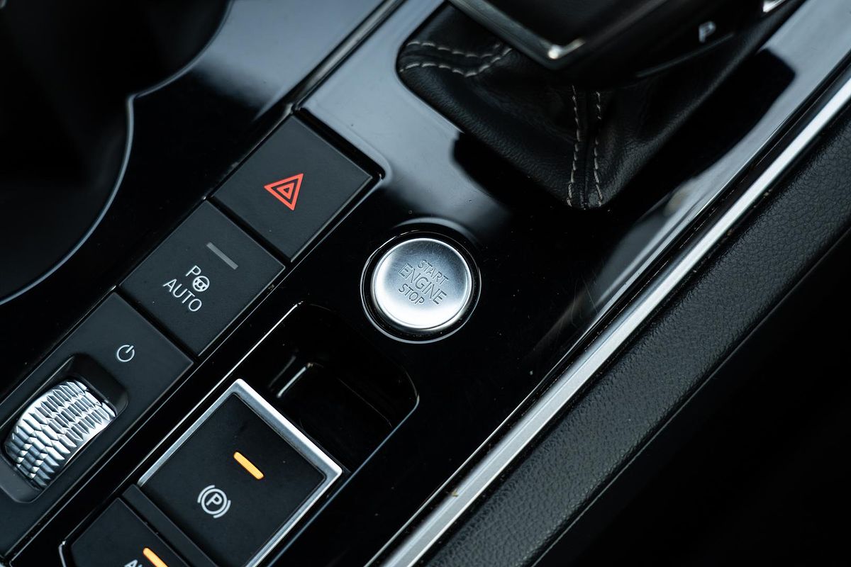 2019 Volkswagen Touareg 190TDI Premium CR