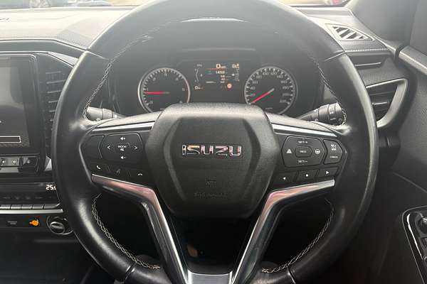 2020 Isuzu D-MAX X-TERRAIN 4X4