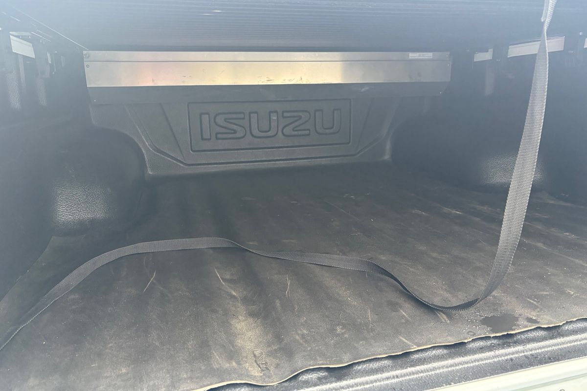 2020 Isuzu D-MAX X-TERRAIN 4X4