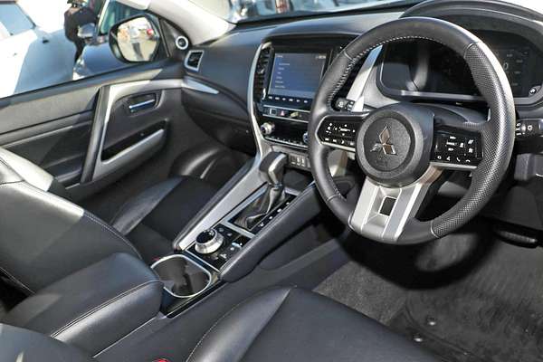 2024 Mitsubishi Pajero Sport Exceed QG