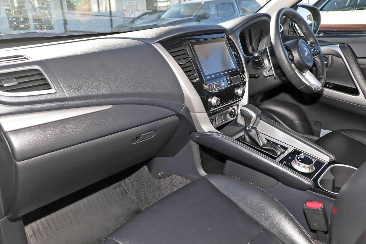 2024 Mitsubishi Pajero Sport Exceed QG