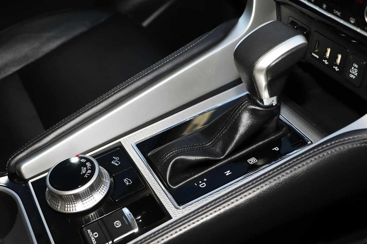 2024 Mitsubishi Pajero Sport Exceed QG