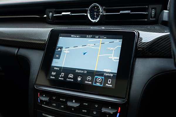 2018 Maserati Quattroporte GTS GranSport Nerissimo Edition M156