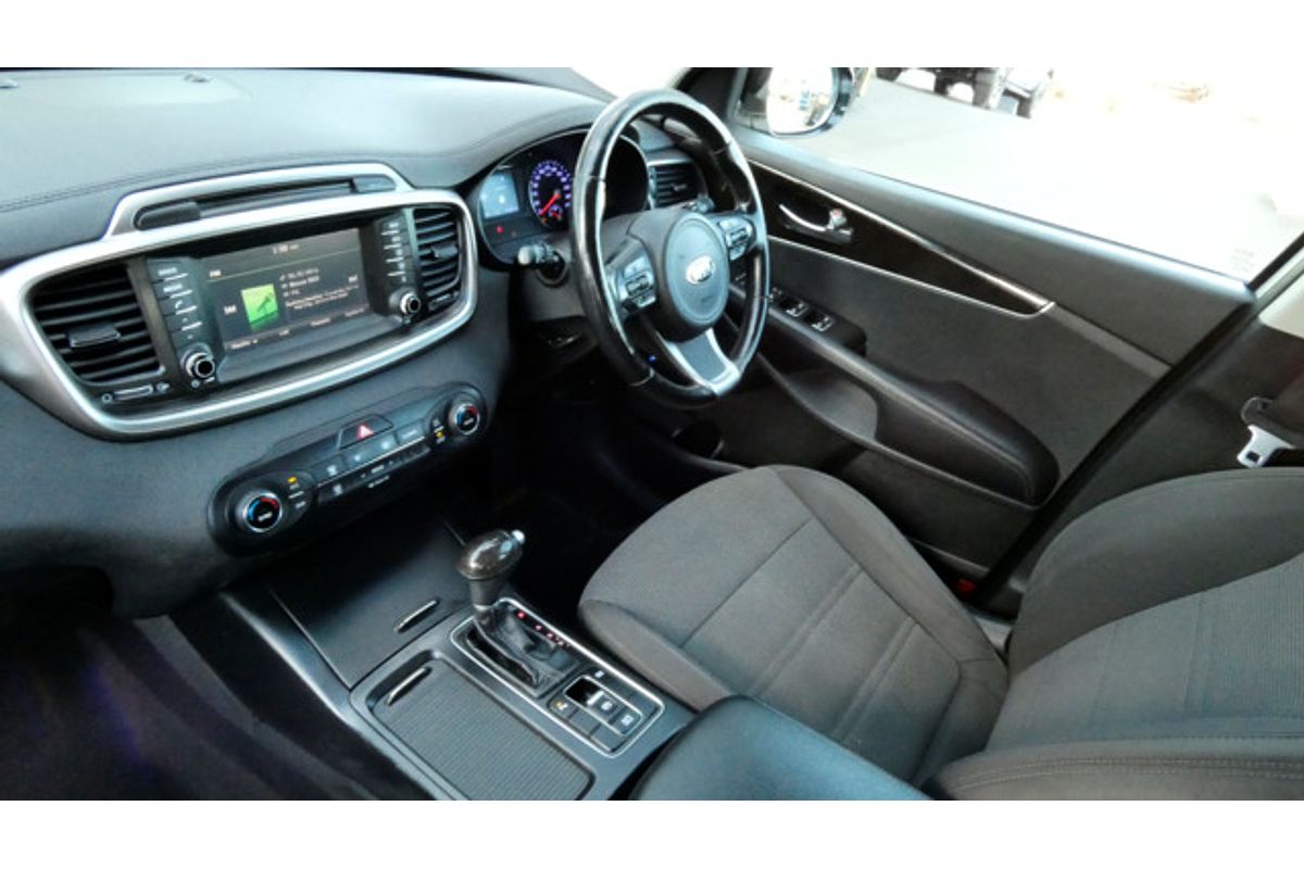 2017 Kia Sorento Si UM