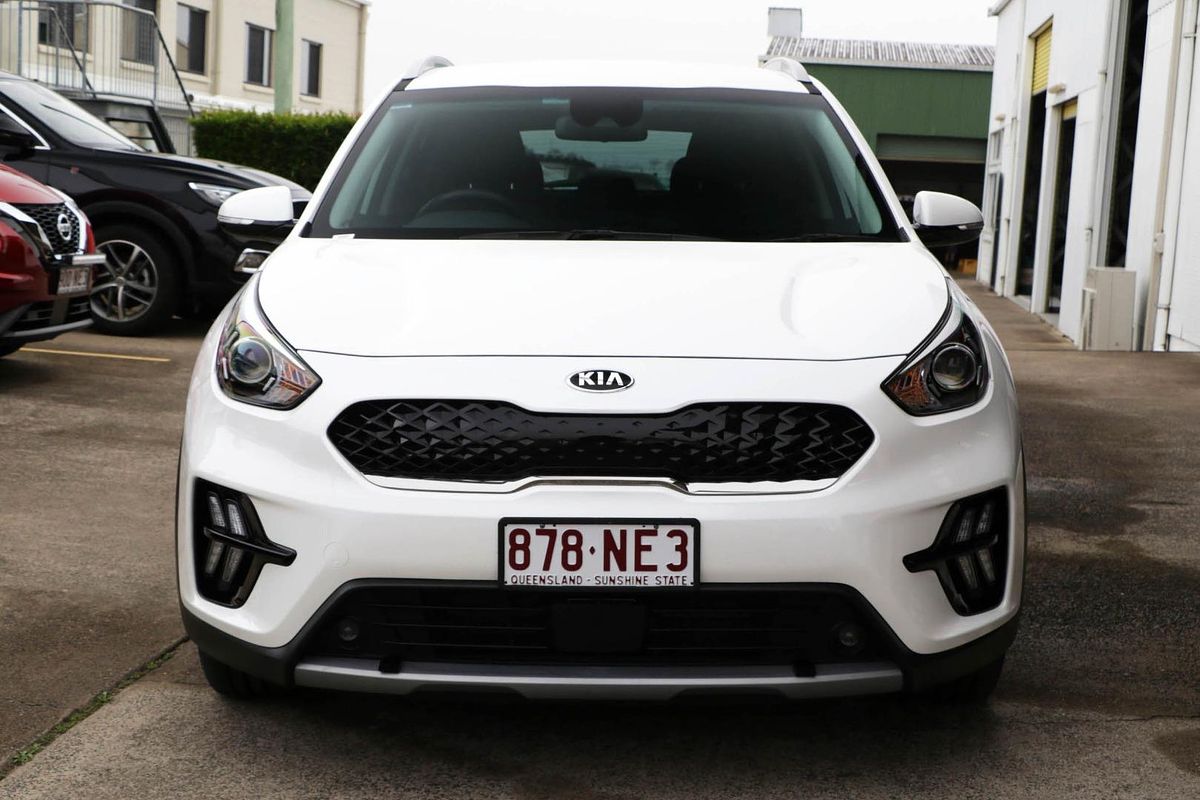 2021 Kia Niro Hybrid S DE