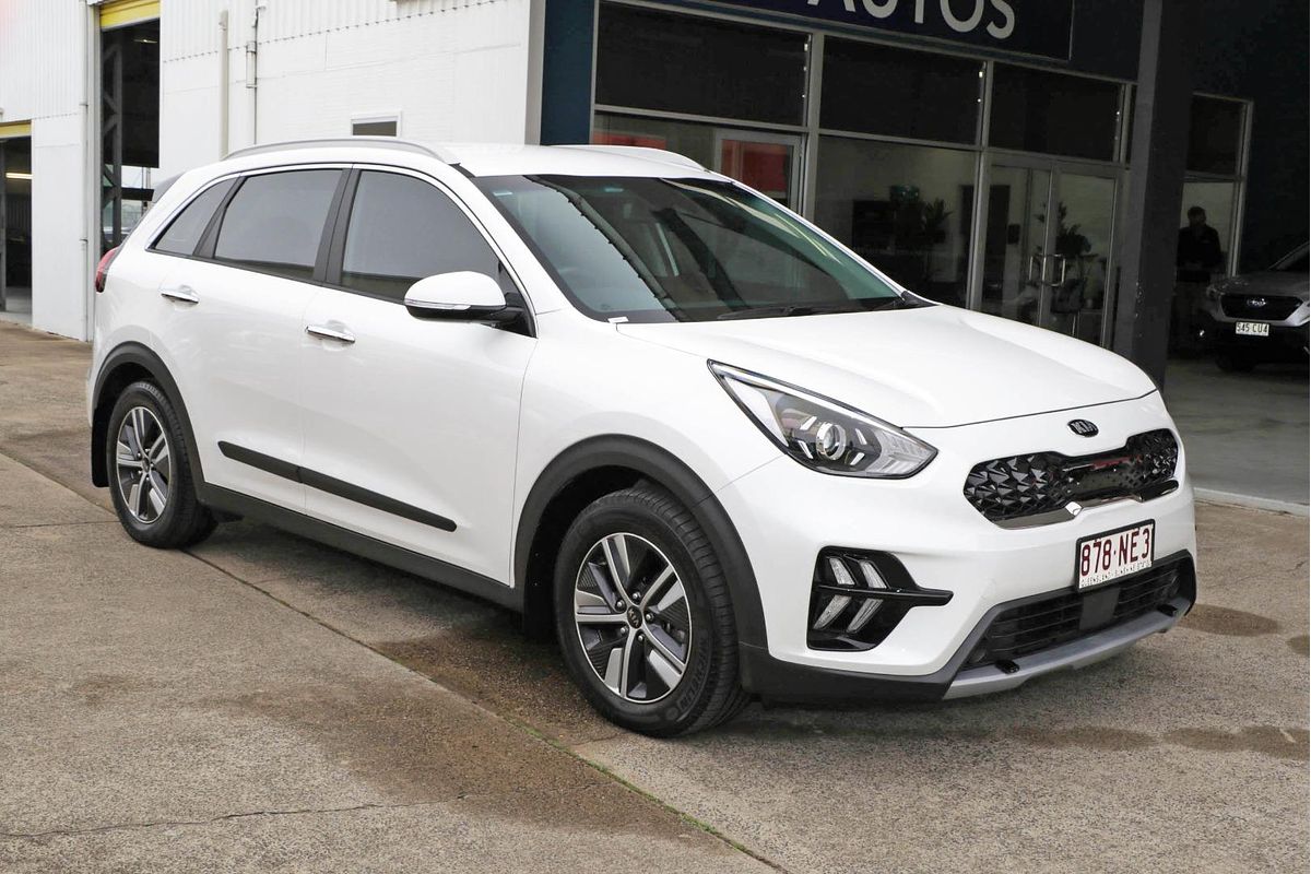 2021 Kia Niro Hybrid S DE