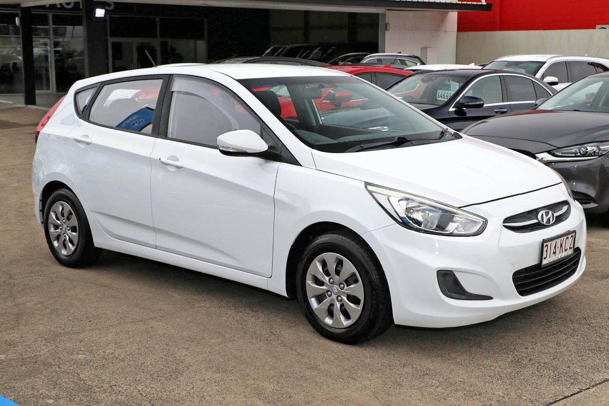 2016 Hyundai Accent Active RB4