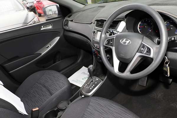 2016 Hyundai Accent Active RB4