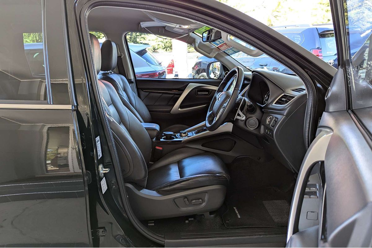 2016 Mitsubishi Pajero Sport Exceed QE