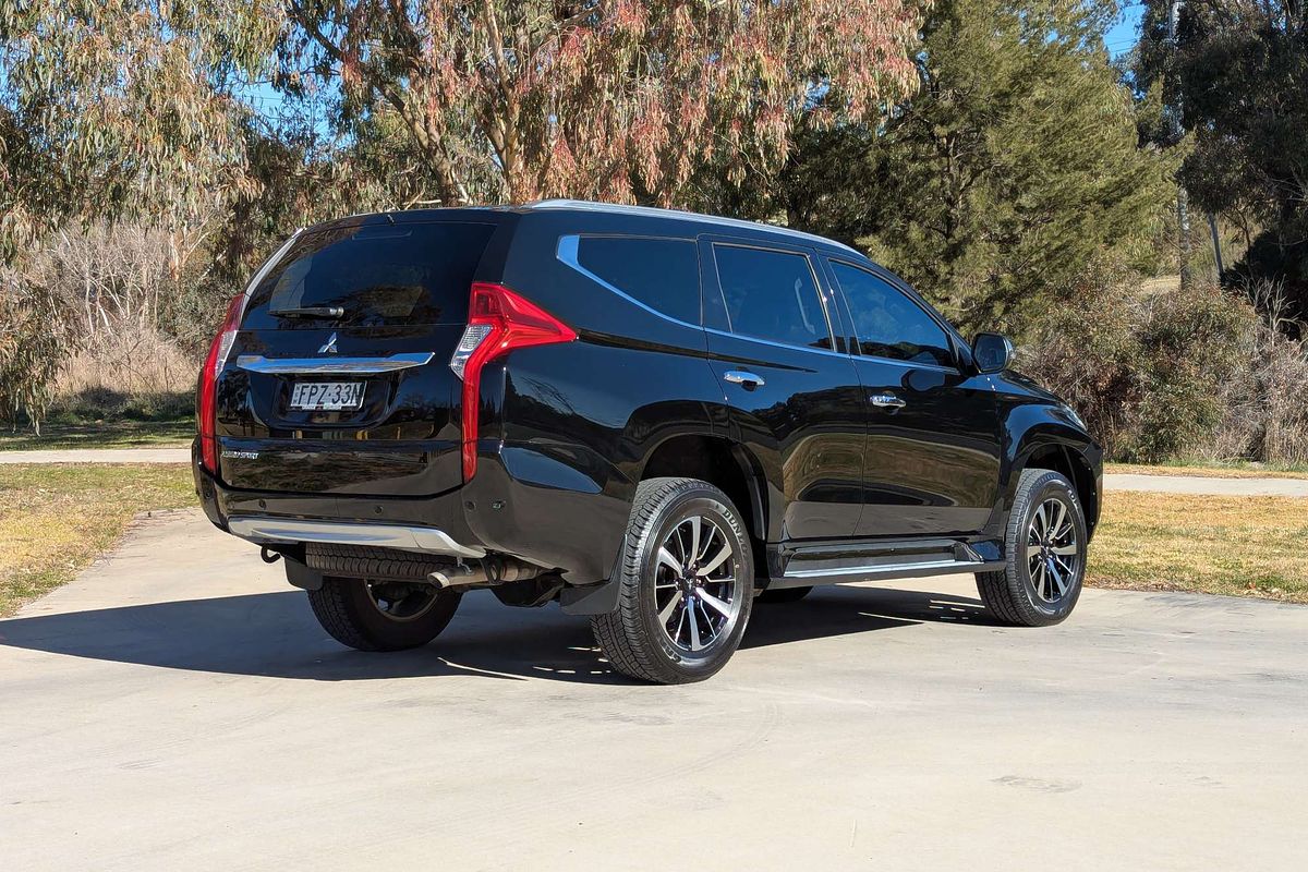 2016 Mitsubishi Pajero Sport Exceed QE