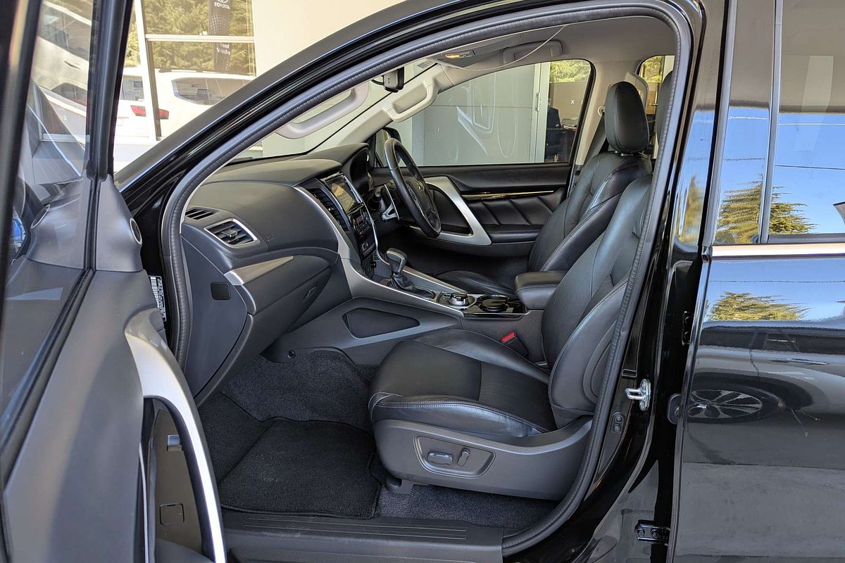 2016 Mitsubishi Pajero Sport Exceed QE