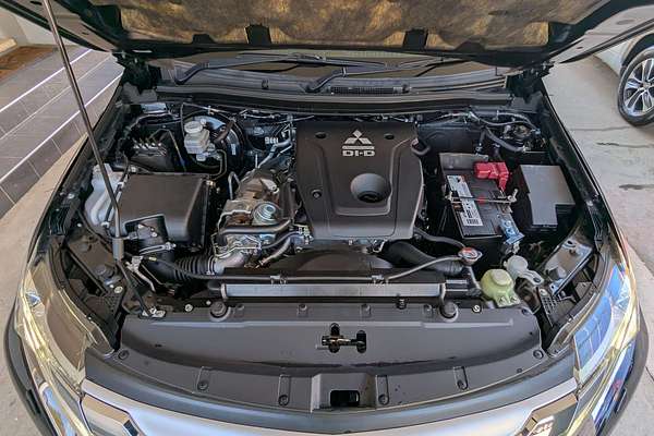 2016 Mitsubishi Pajero Sport Exceed QE