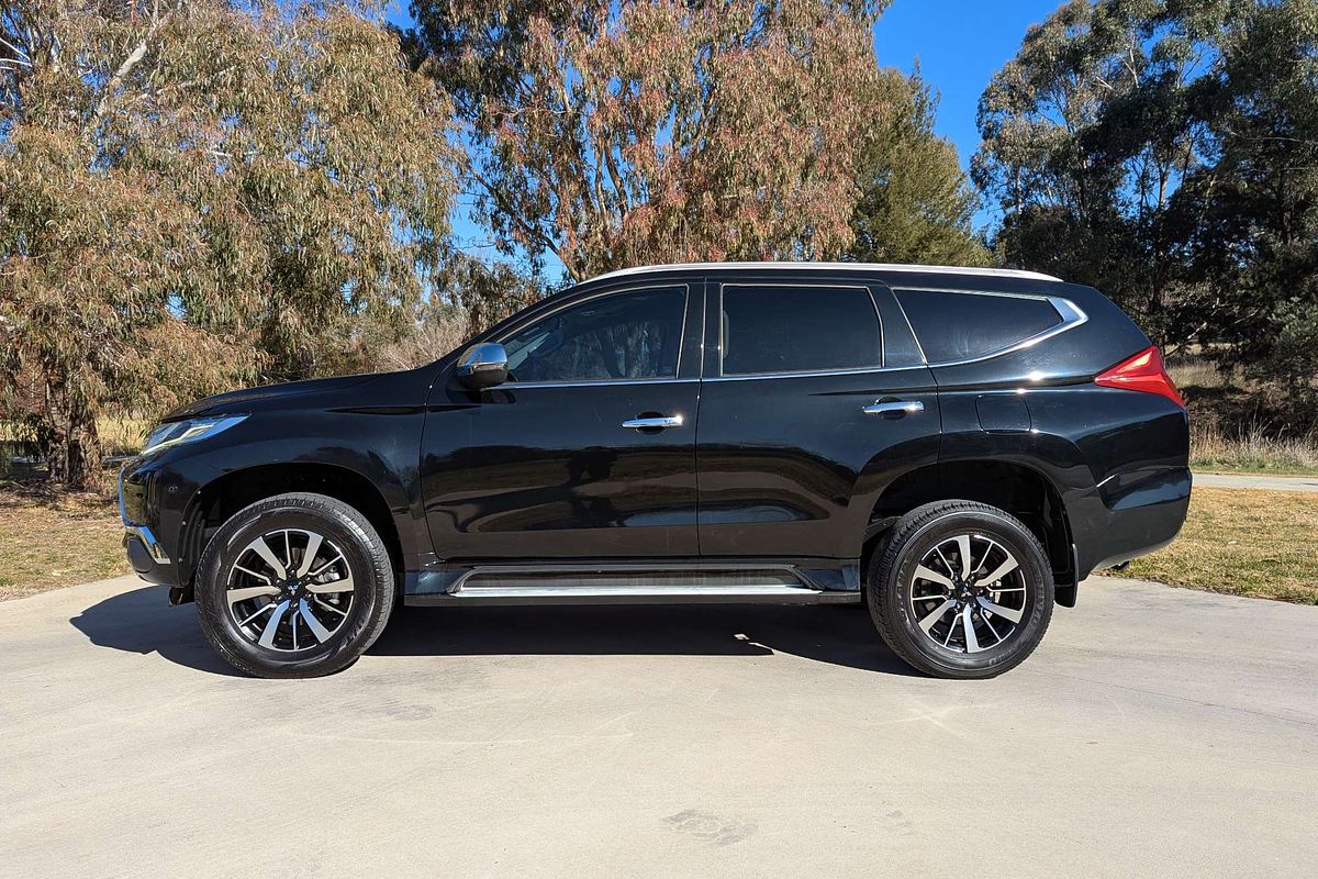 2016 Mitsubishi Pajero Sport Exceed QE