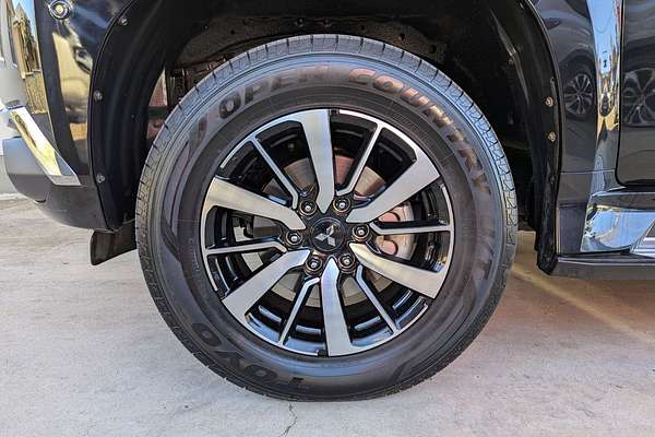 2016 Mitsubishi Pajero Sport Exceed QE