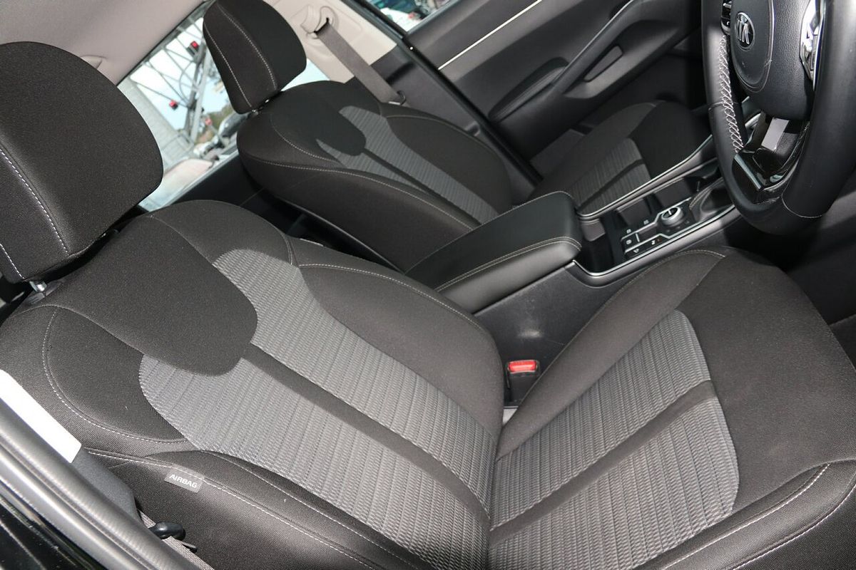 2020 Kia Sorento Sport UM
