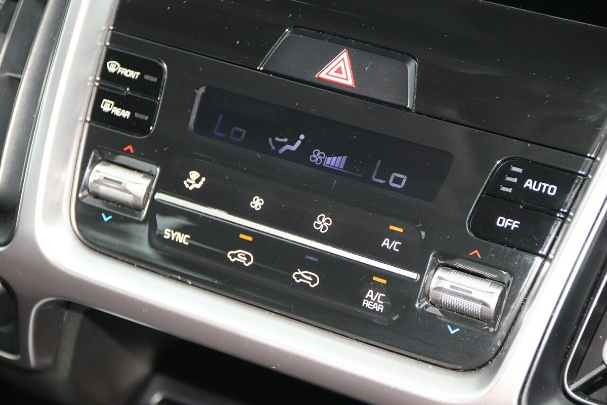 2020 Kia Sorento Sport UM