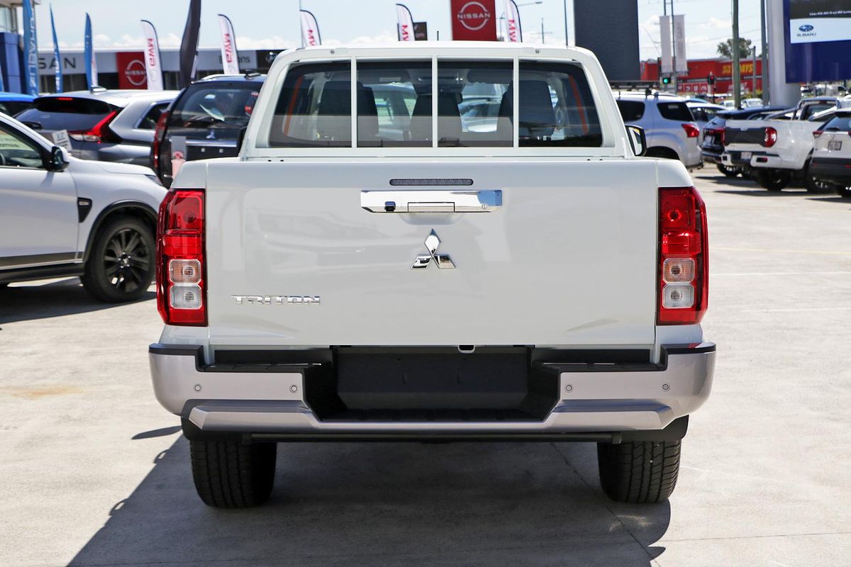 2024 Mitsubishi Triton GLX MV Rear Wheel Drive