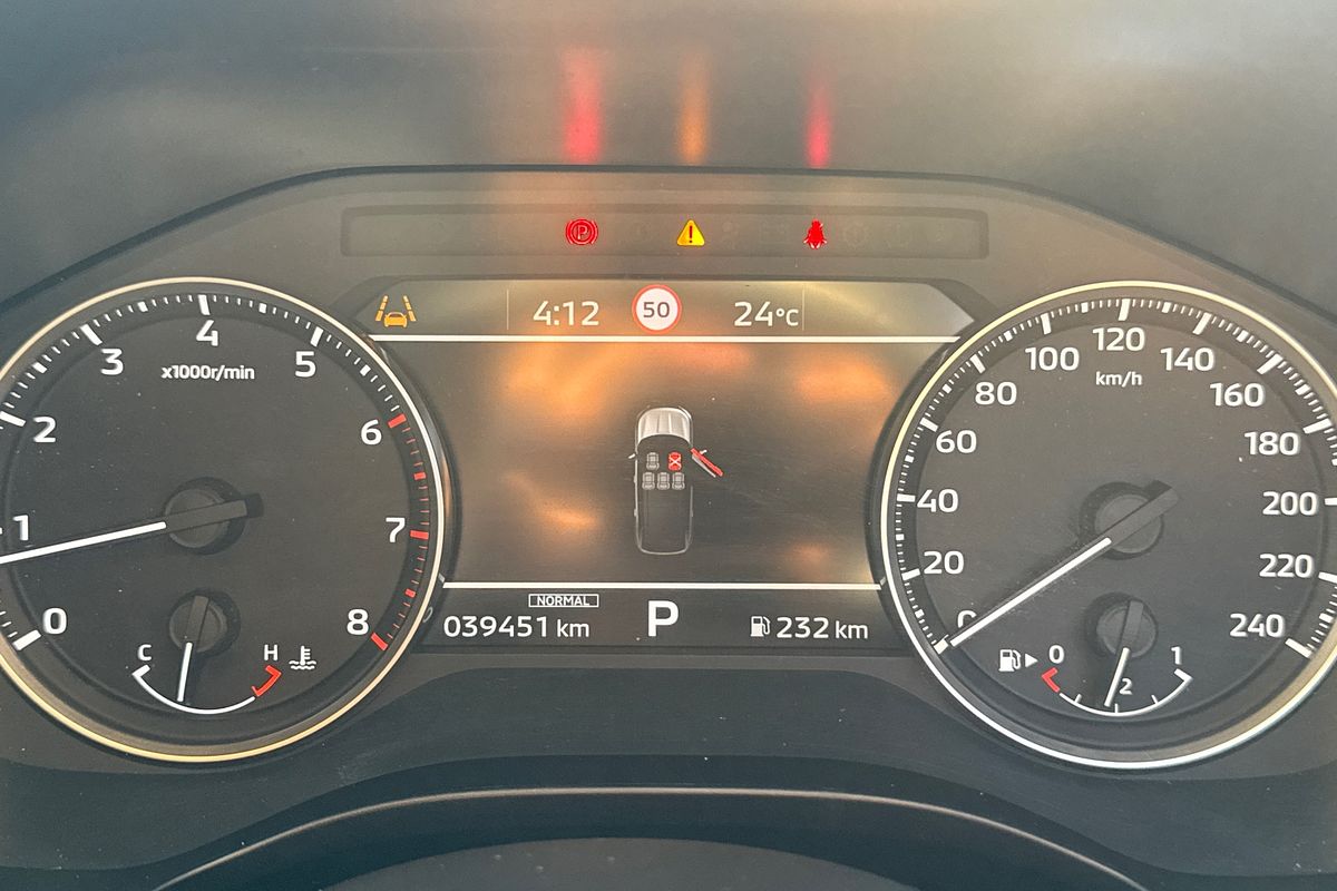 2023 Mitsubishi Outlander ES ZM