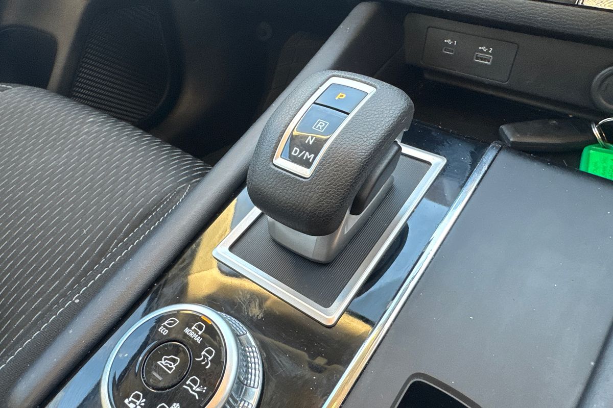 2023 Mitsubishi Outlander ES ZM