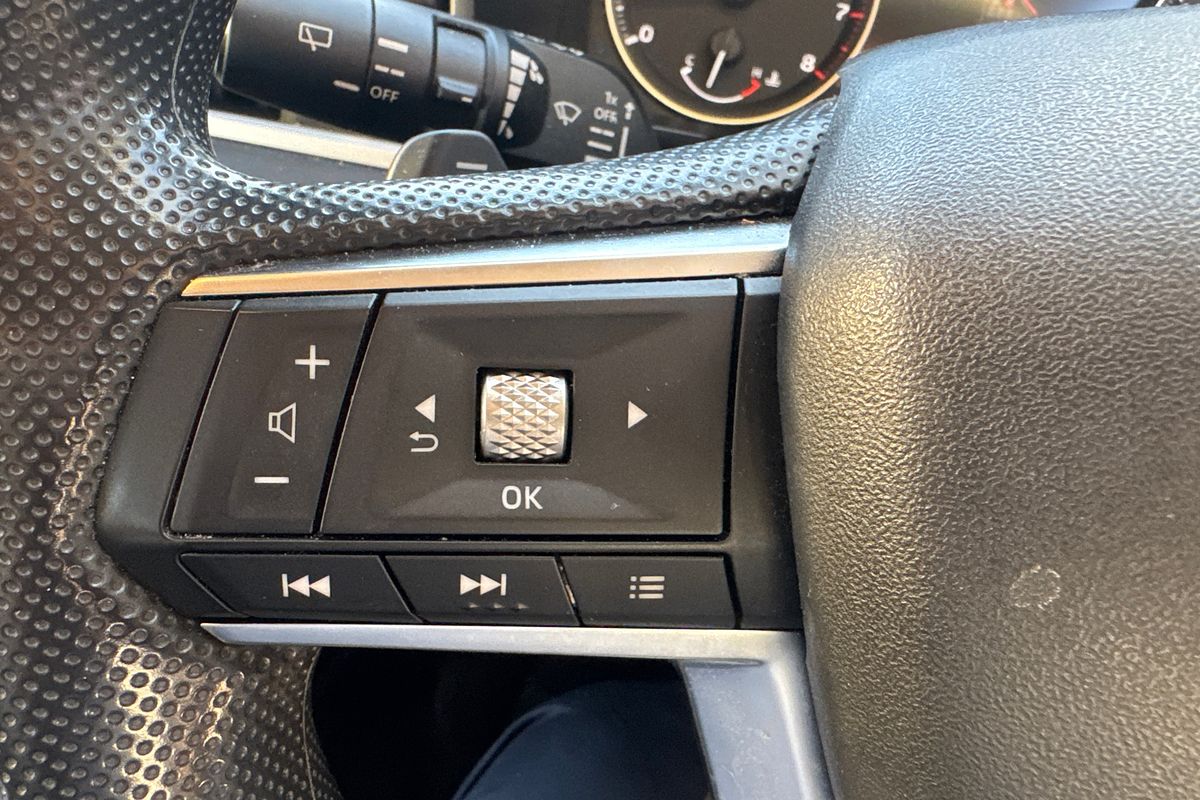 2023 Mitsubishi Outlander ES ZM
