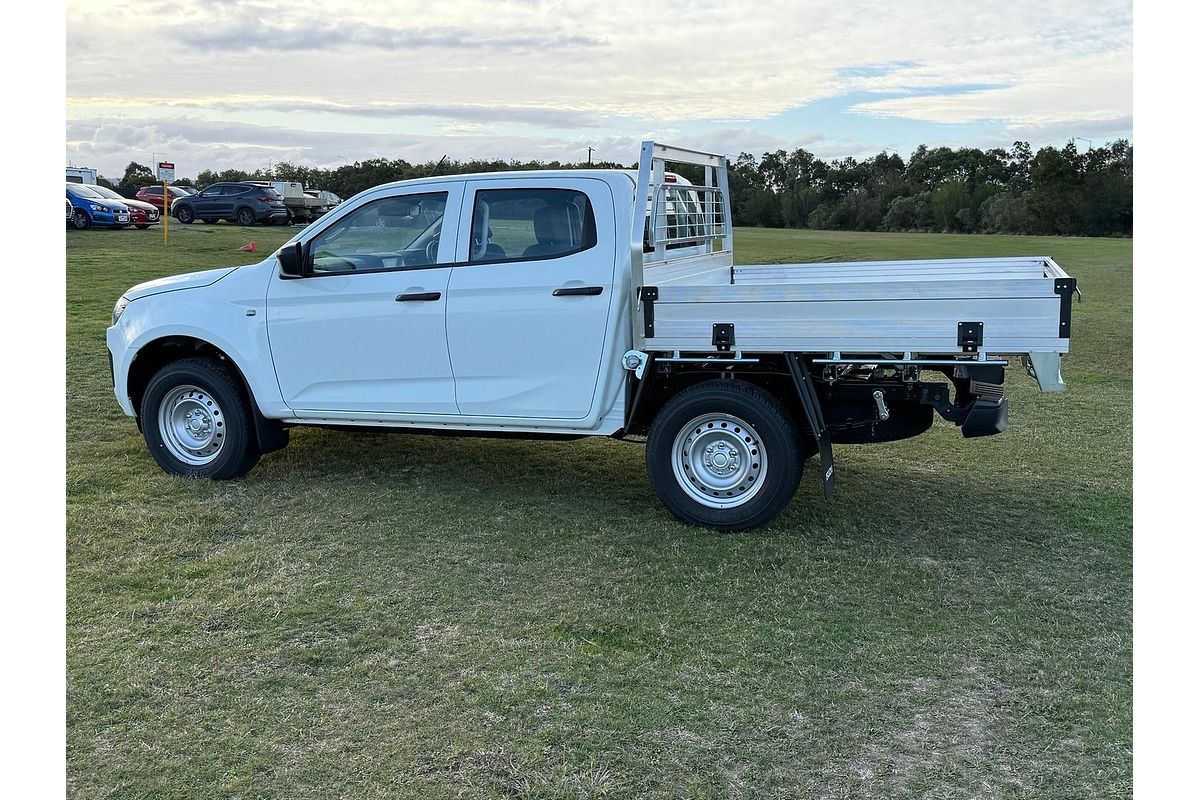 2025 Isuzu D-MAX SX 4X4