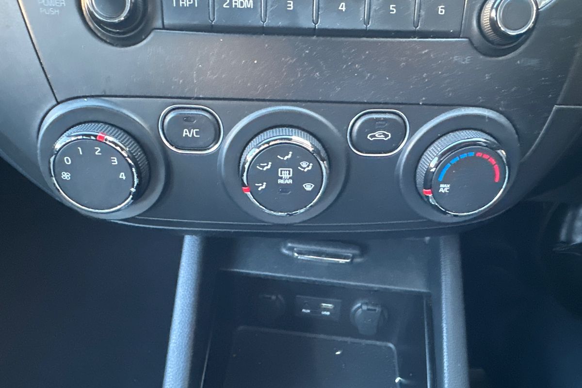 2017 Kia Cerato S YD