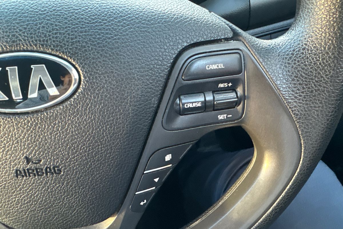 2017 Kia Cerato S YD