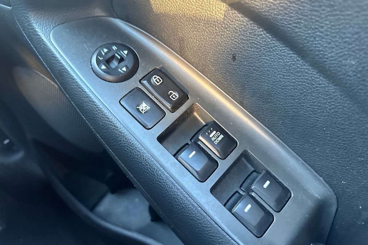 2017 Kia Cerato S YD