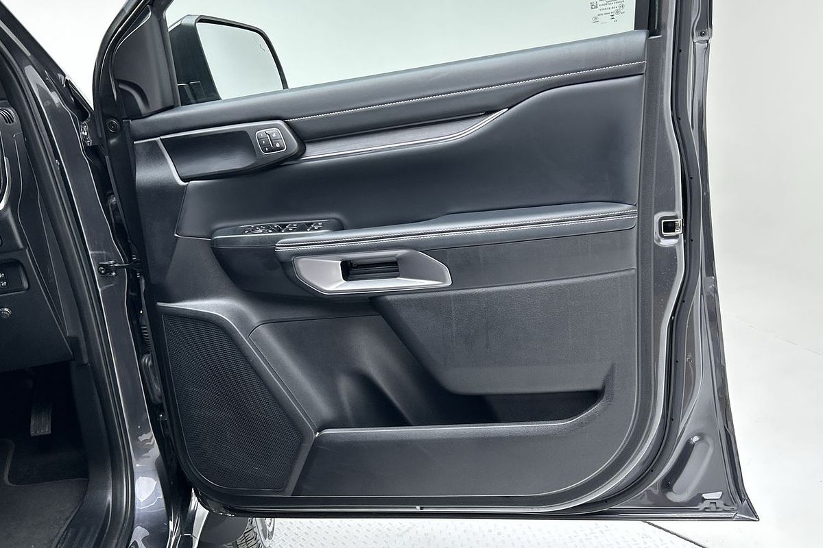 2023 Ford Everest Platinum 3.0L
