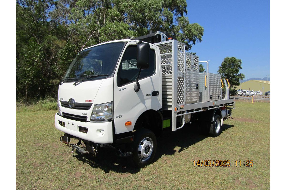 2019 Hino 300 Series 817 4X4