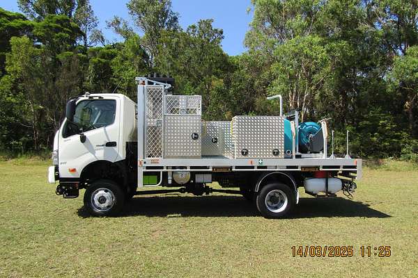 2019 Hino 300 Series 817 4X4