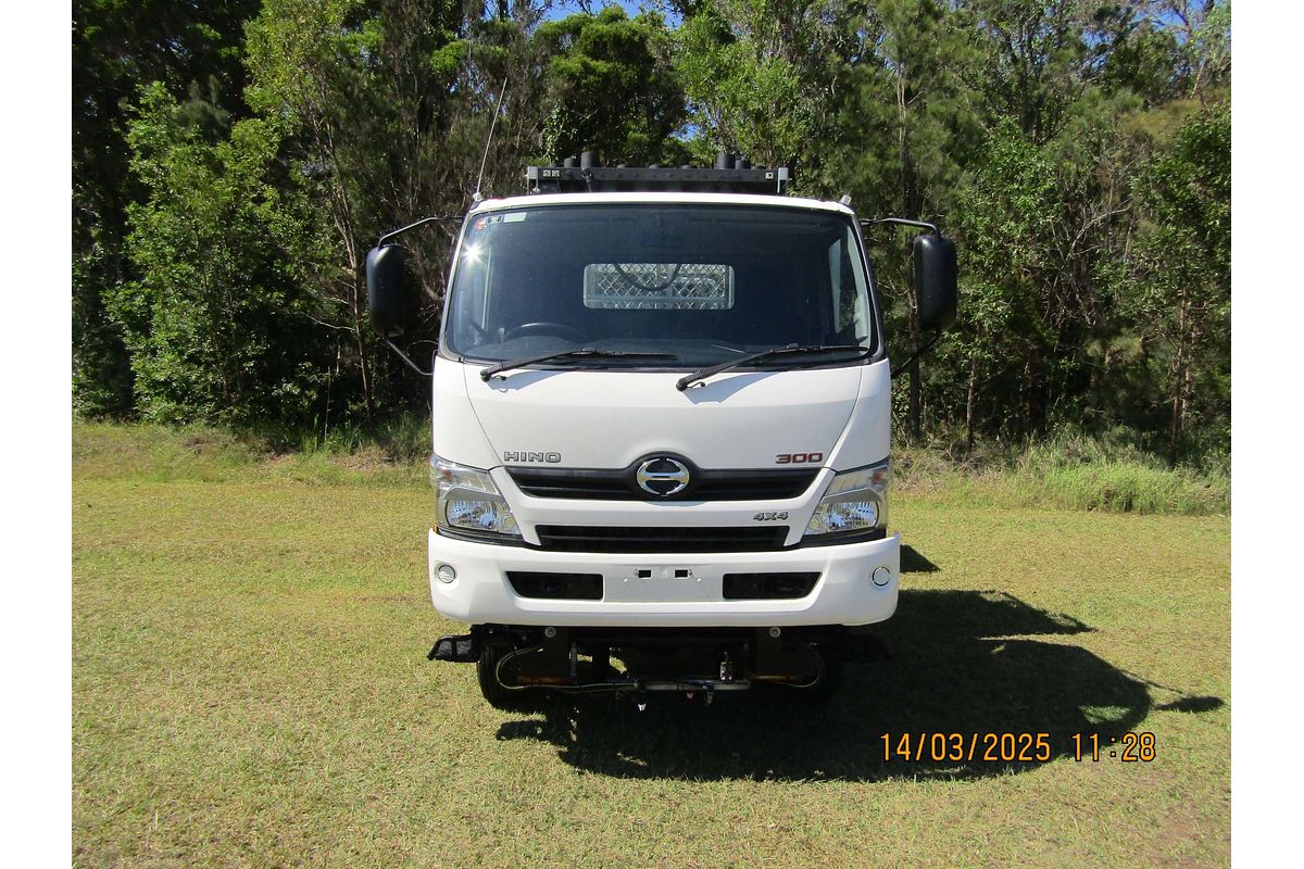2019 Hino 300 Series 817 4X4