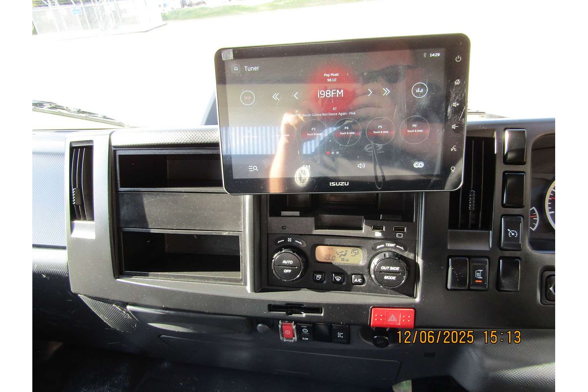 2023 Isuzu NPR 45/55-155 NH MY21