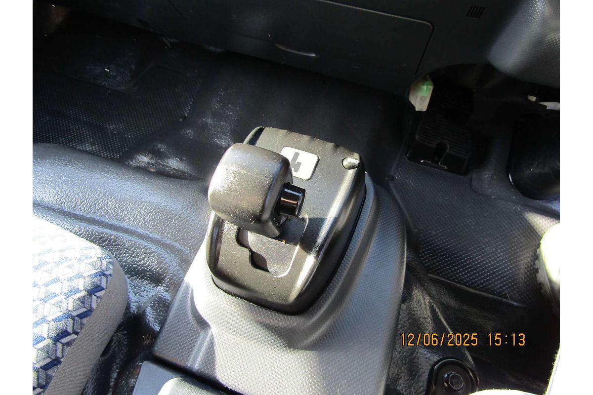2023 Isuzu NPR 45/55-155 NH MY21