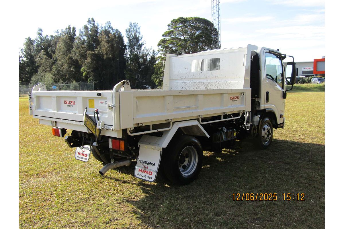 2023 Isuzu NPR 45/55-155 NH MY21