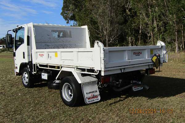 2023 Isuzu NPR 45/55-155 NH MY21