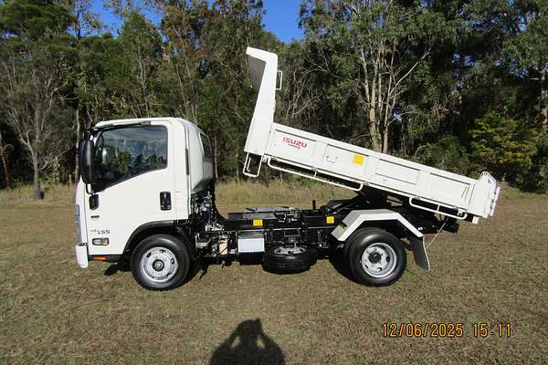 2023 Isuzu NPR 45/55-155 NH MY21