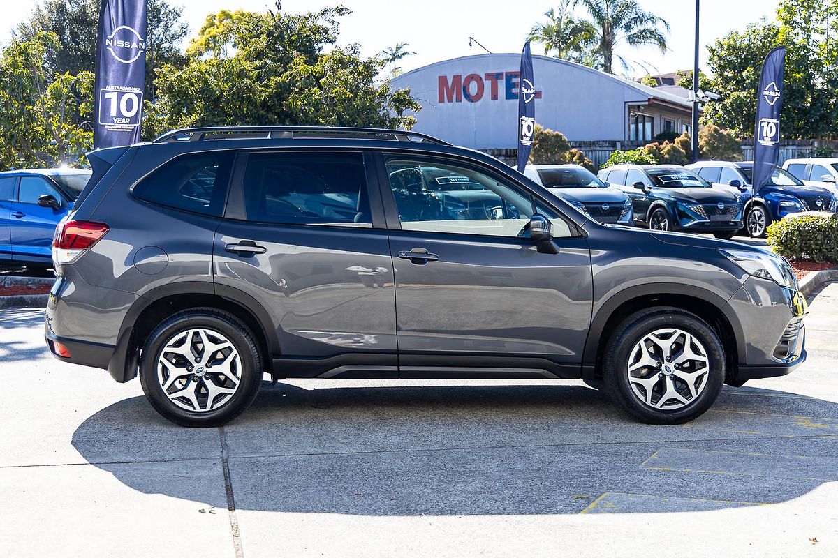 2023 Subaru Forester 2.5i 50 Years Edition S5
