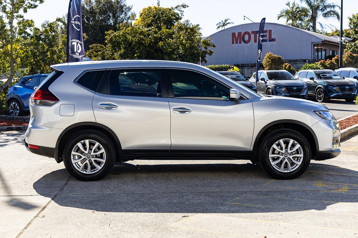 2022 Nissan X-TRAIL ST T32