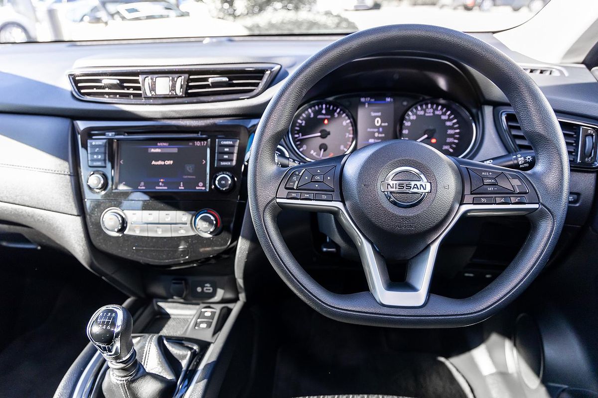 2022 Nissan X-TRAIL ST T32