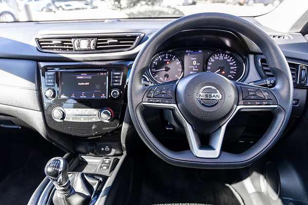 2022 Nissan X-TRAIL ST T32