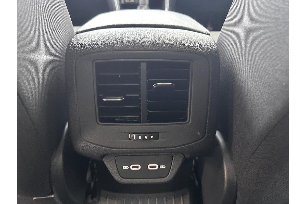 2023 Volkswagen T-Roc 110TSI Style D11